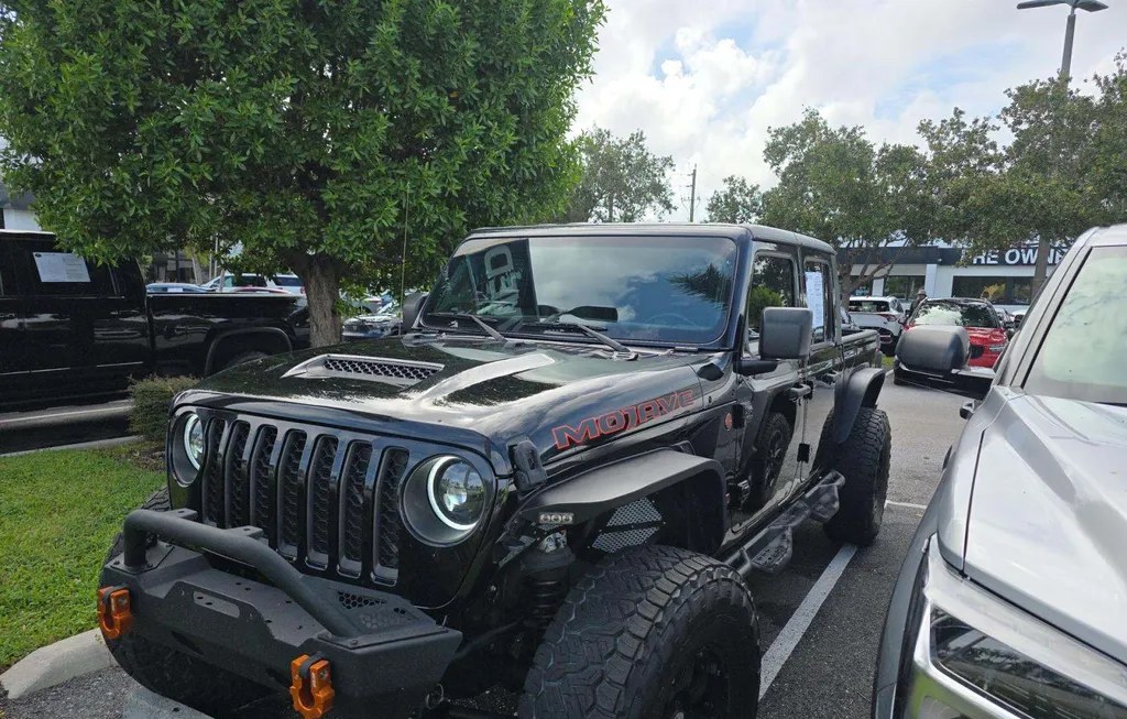 2021 JEEP GLADIATOR MOJAVE CREW CAB MEDIUM BED - 1