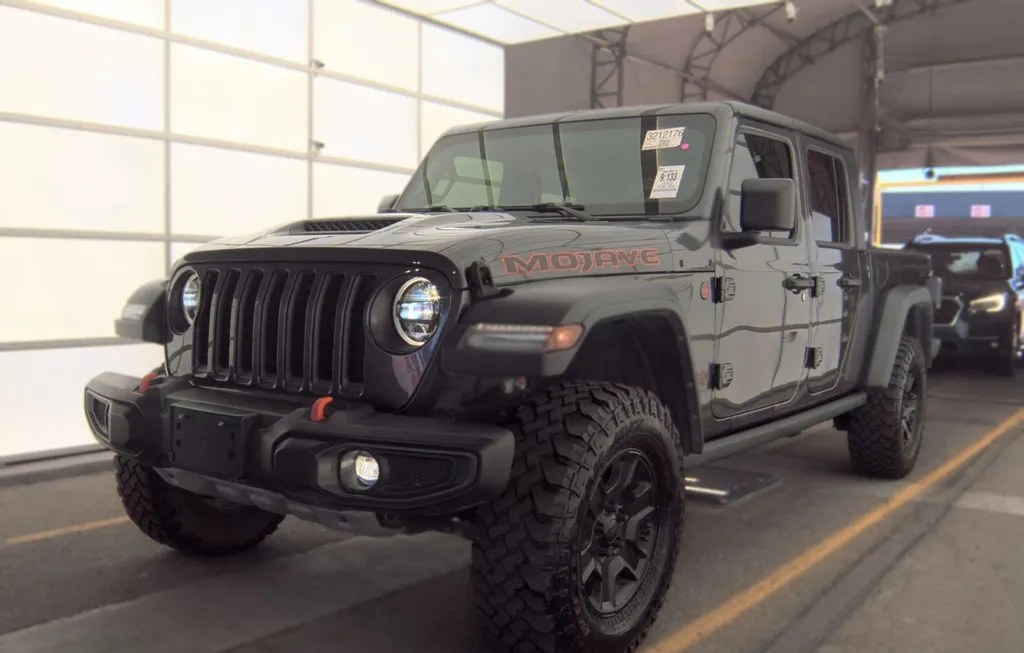2023 JEEP GLADIATOR MOJAVE CREW CAB MEDIUM BED - 1