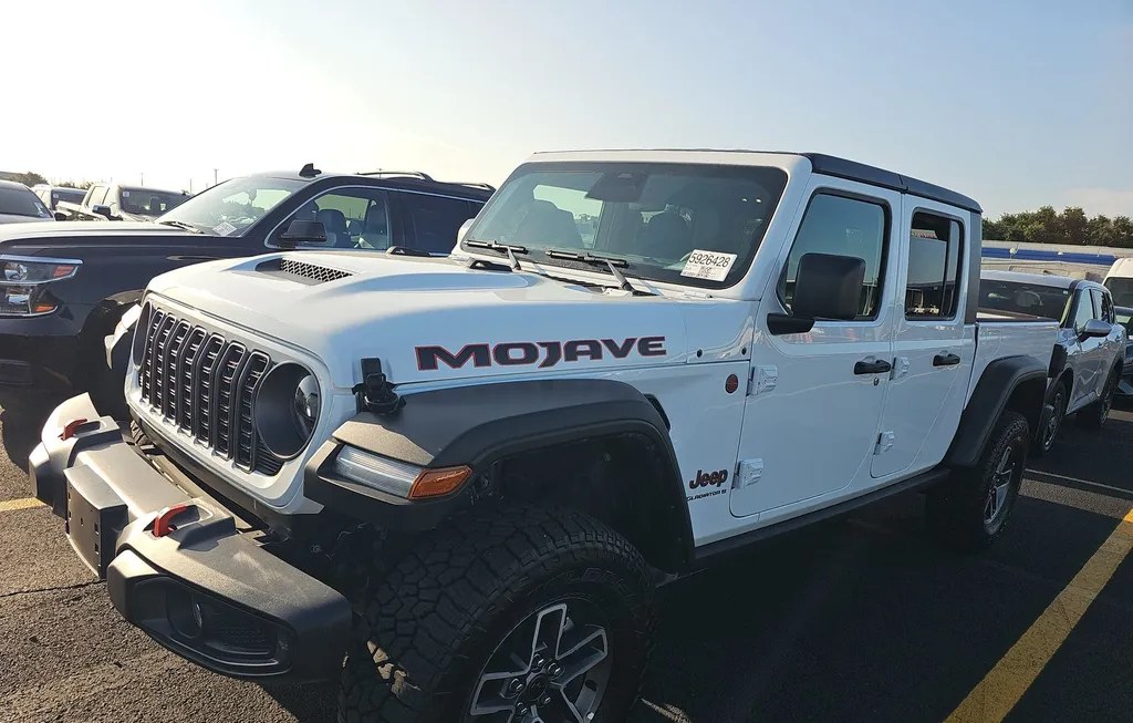 2026 JEEP GLADIATOR MOJAVE CREW CAB MEDIUM BED - 1