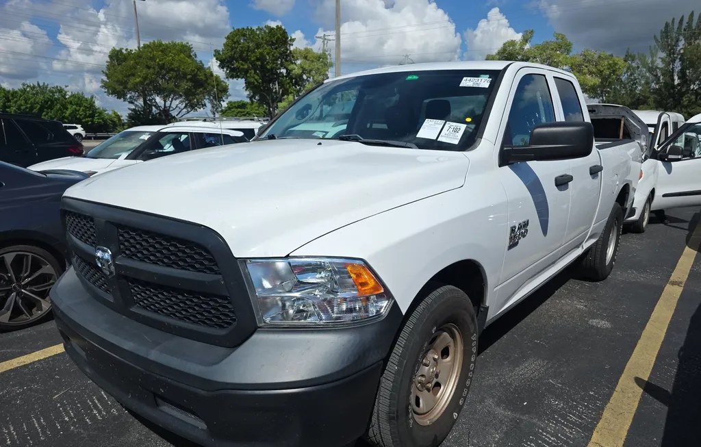 2022 RAM 1500 CLASSIC TRADESMAN EXTENDED CAB MEDIUM BED - 1