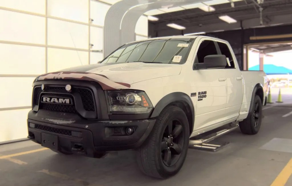 2019 RAM 1500 CLASSIC WARLOCK EXTENDED CAB MEDIUM BED - 1