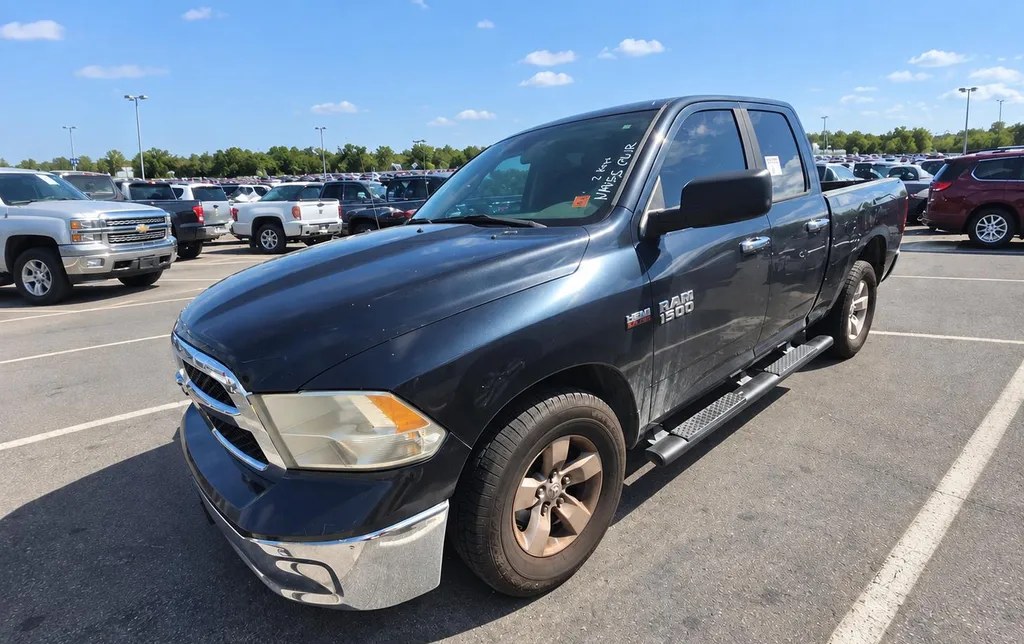 2017 RAM 1500 SLT EXTENDED CAB MEDIUM BED - 1