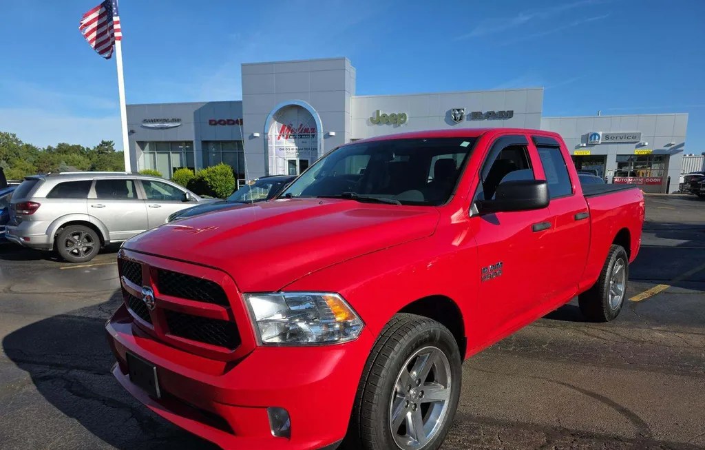 2018 RAM 1500 EXPRESS EXTENDED CAB MEDIUM BED - 1