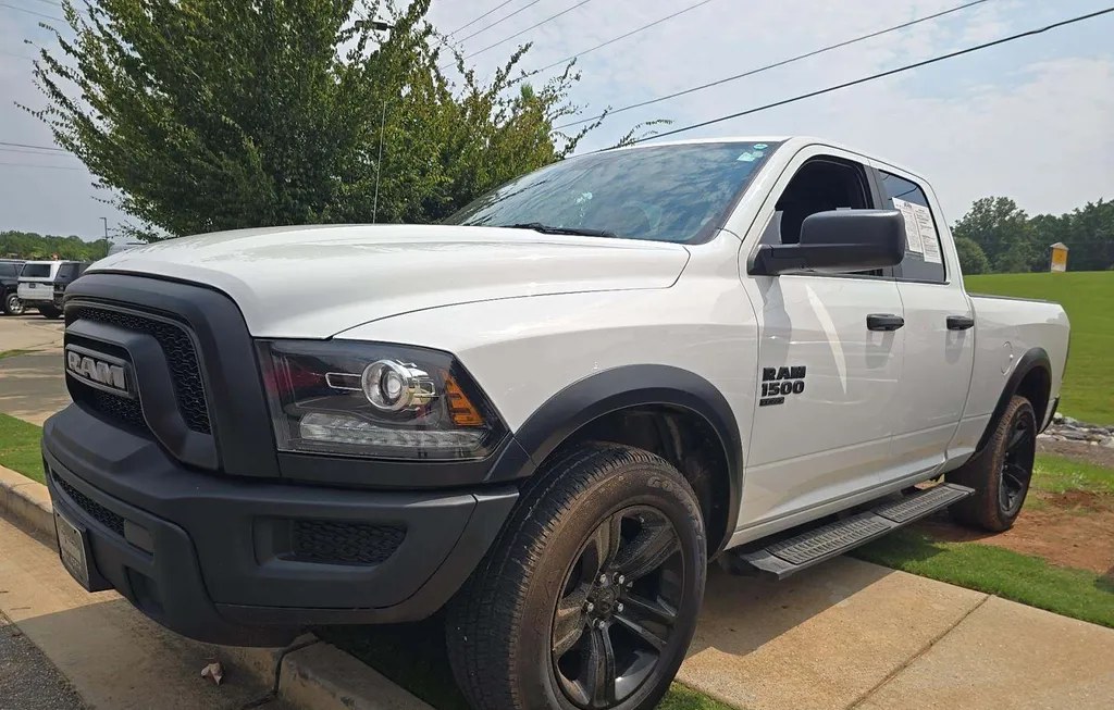 2023 RAM 1500 CLASSIC WARLOCK EXTENDED CAB MEDIUM BED - 1