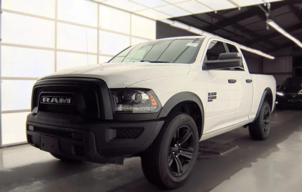 2022 RAM 1500 CLASSIC WARLOCK EXTENDED CAB MEDIUM BED - 1