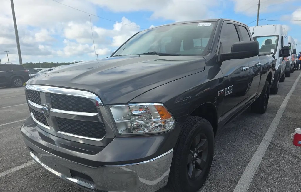 2017 RAM 1500 SLT EXTENDED CAB MEDIUM BED - 1