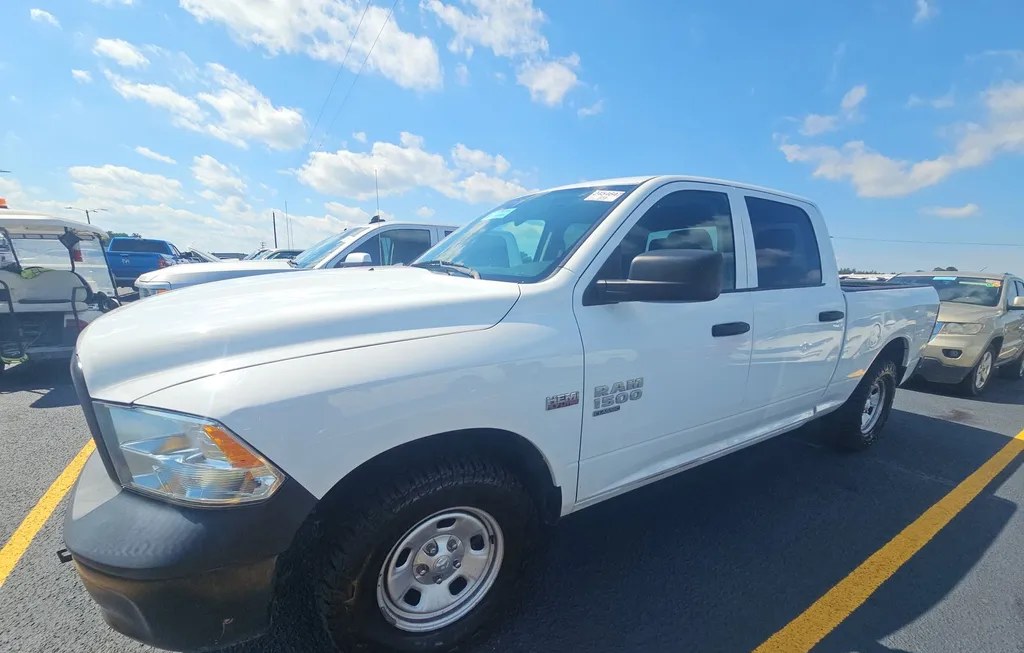 2022 RAM 1500 CLASSIC TRADESMAN CREW CAB MEDIUM BED - 1
