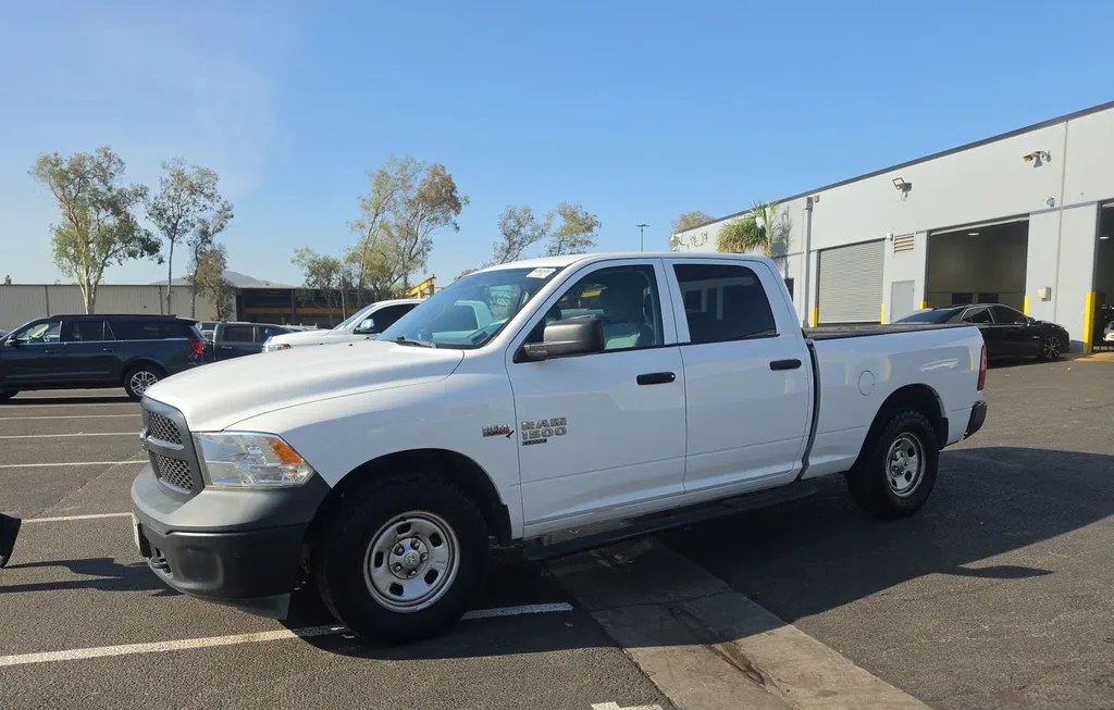 2019 RAM 1500 CLASSIC TRADESMAN CREW CAB MEDIUM BED - 1