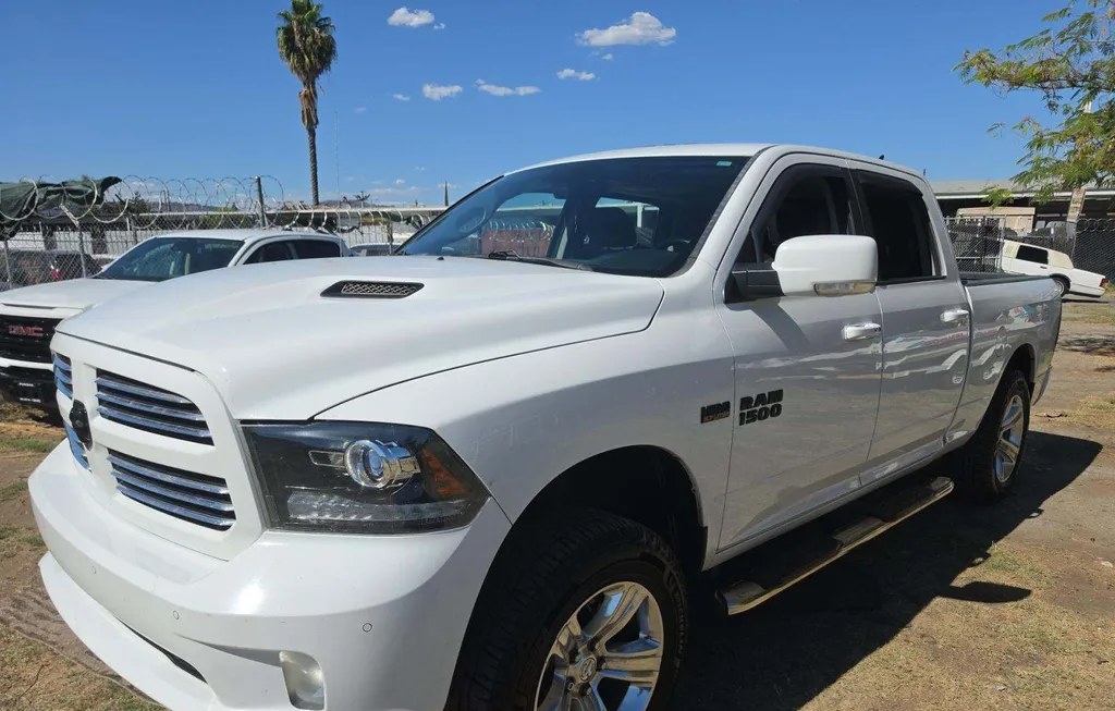 2017 RAM 1500 SPORT CREW CAB MEDIUM BED - 1