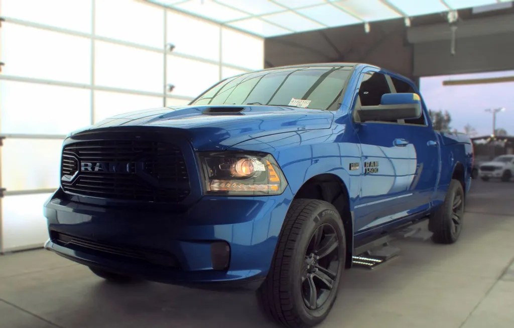 2018 RAM 1500 SPORT CREW CAB MEDIUM BED - 1