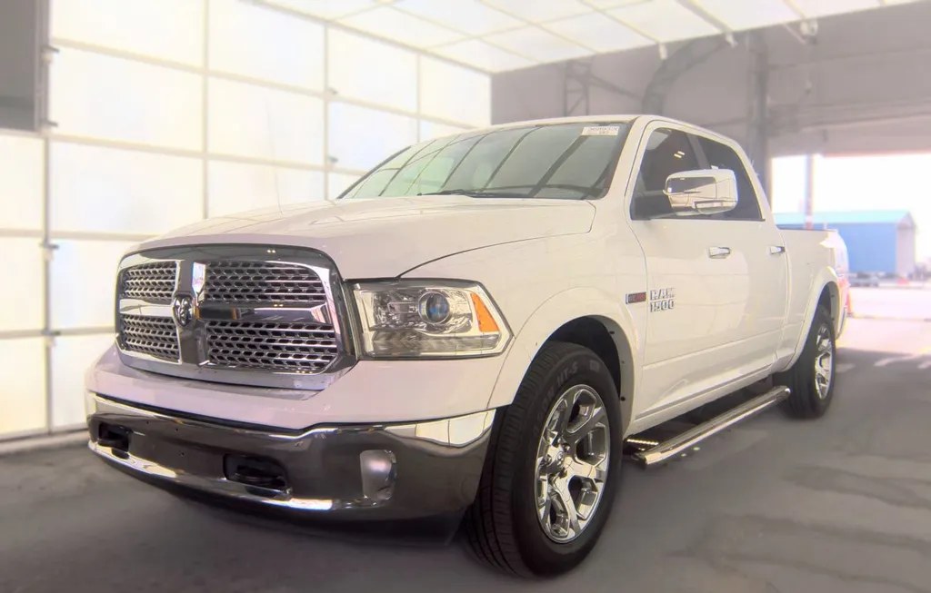 2018 RAM 1500 LARAMIE CREW CAB MEDIUM BED - 1