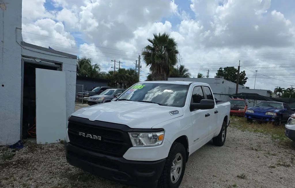 2022 RAM 1500 TRADESMAN EXTENDED CAB MEDIUM BED - 1