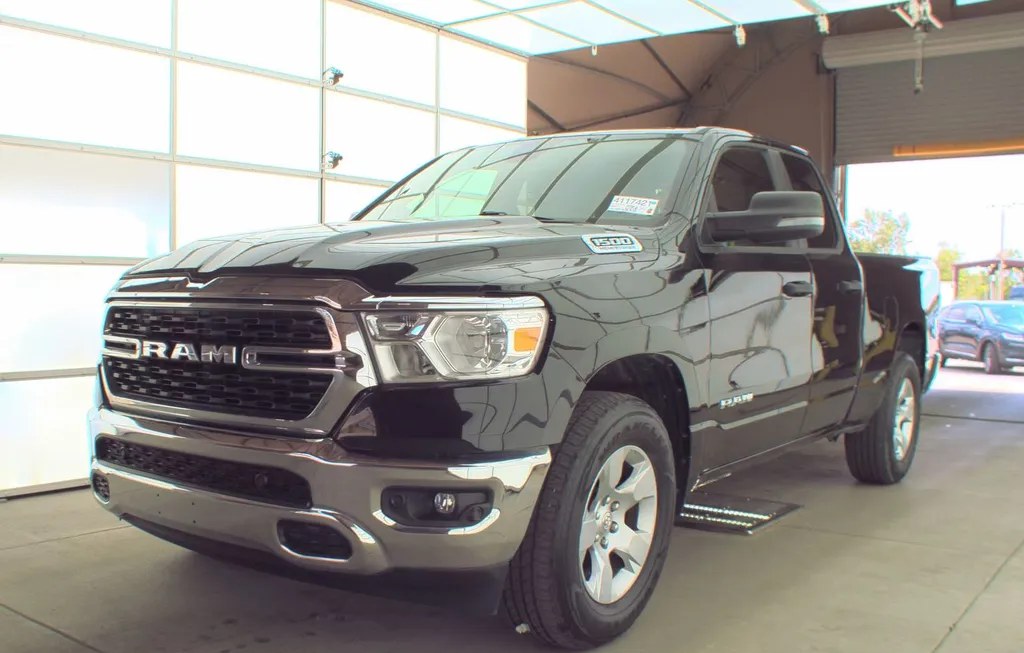 2023 RAM 1500 BIG HORN EXTENDED CAB MEDIUM BED - 1