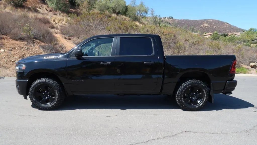 2025 RAM 1500 WARLOCK CREW CAB SHORT BED - 1