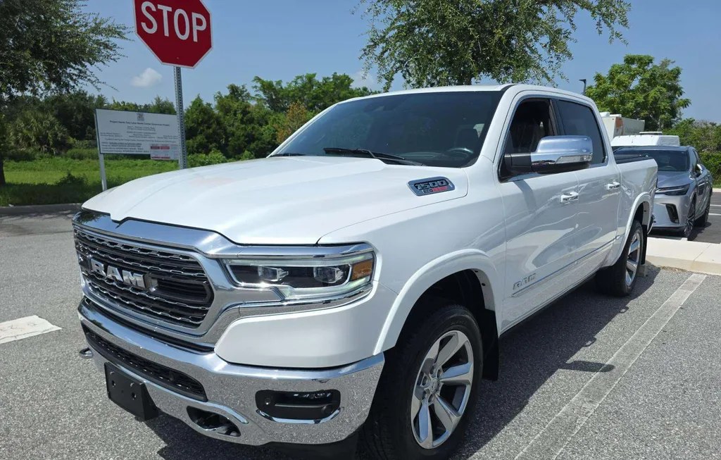 2022 RAM 1500 LIMITED CREW CAB SHORT BED - 1