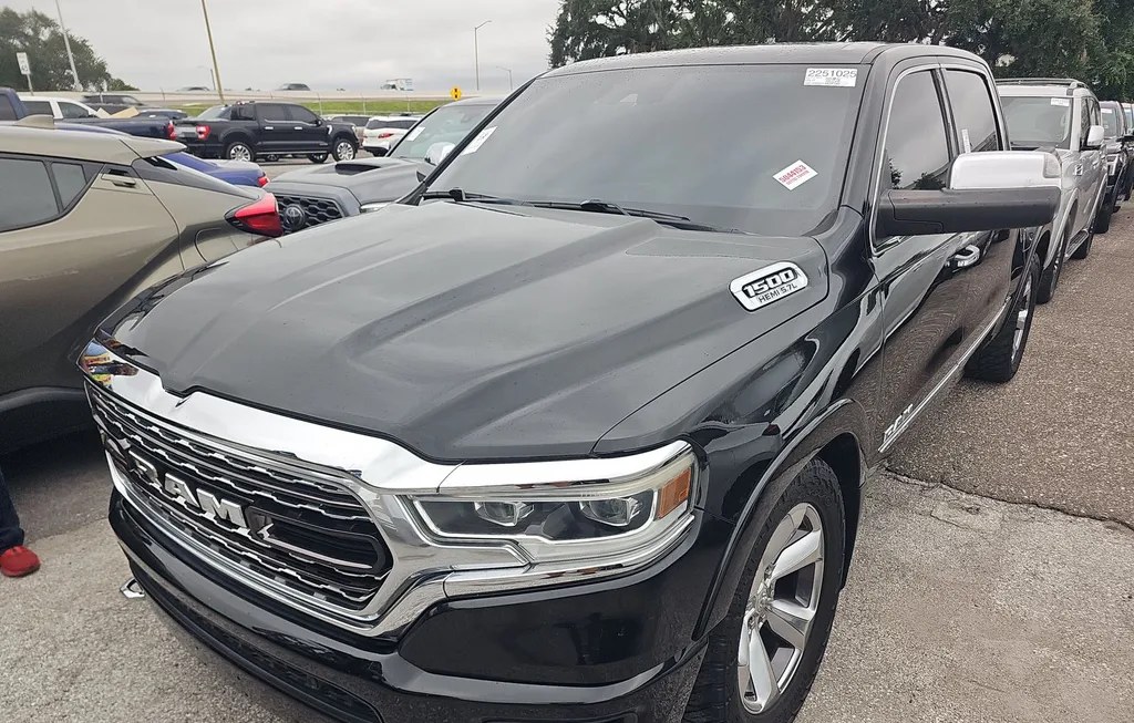 2019 RAM 1500 LIMITED CREW CAB SHORT BED - 1