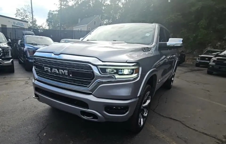 2022 RAM 1500 LIMITED CREW CAB SHORT BED - 1