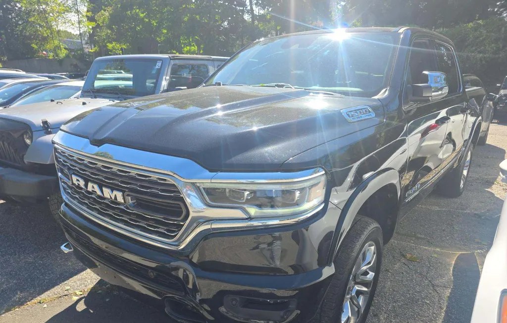 2023 RAM 1500 LIMITED CREW CAB SHORT BED - 1