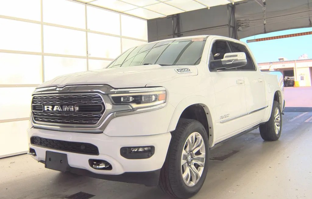 2023 RAM 1500 LIMITED CREW CAB SHORT BED - 1