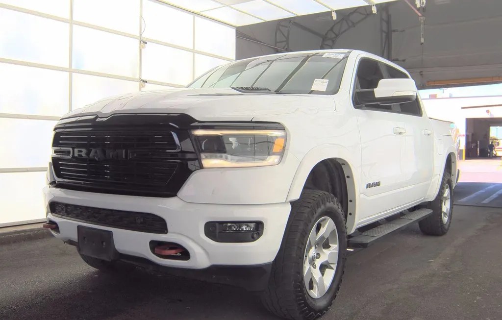 2020 RAM 1500 LARAMIE CREW CAB SHORT BED - 1