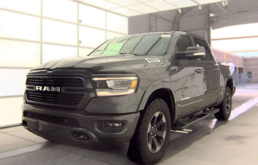 2019 RAM 1500 LARAMIE CREW CAB SHORT BED - 1