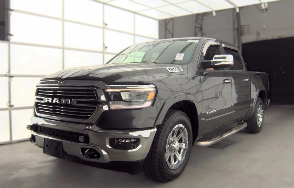 2022 RAM 1500 LARAMIE CREW CAB SHORT BED - 1
