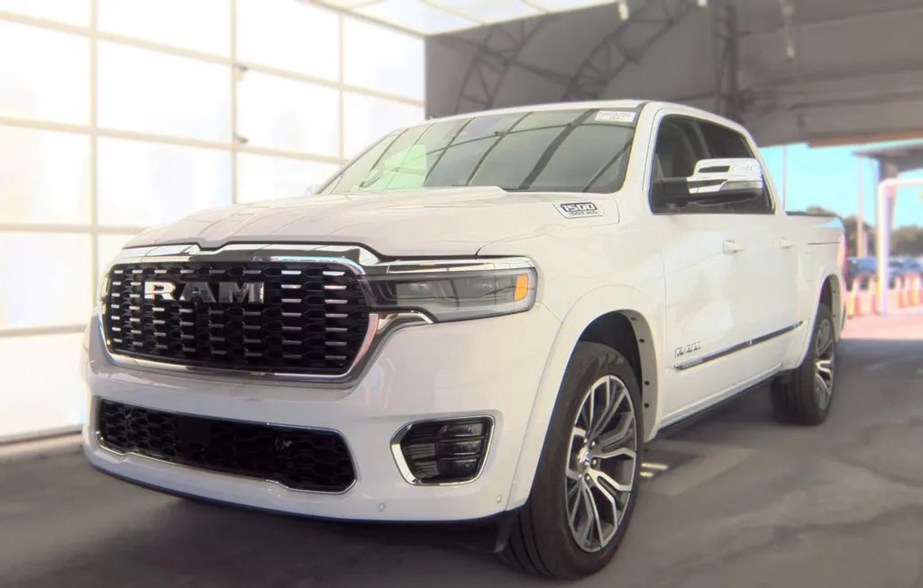 2025 RAM 1500 TUNGSTEN CREW CAB SHORT BED - 1