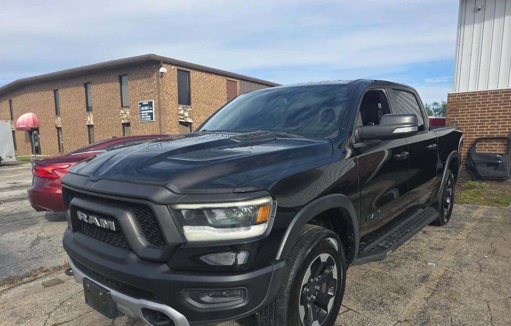 2019 RAM 1500 REBEL CREW CAB SHORT BED - 1