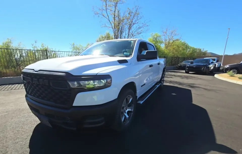 2025 RAM 1500 TRADESMAN CREW CAB MEDIUM BED - 1