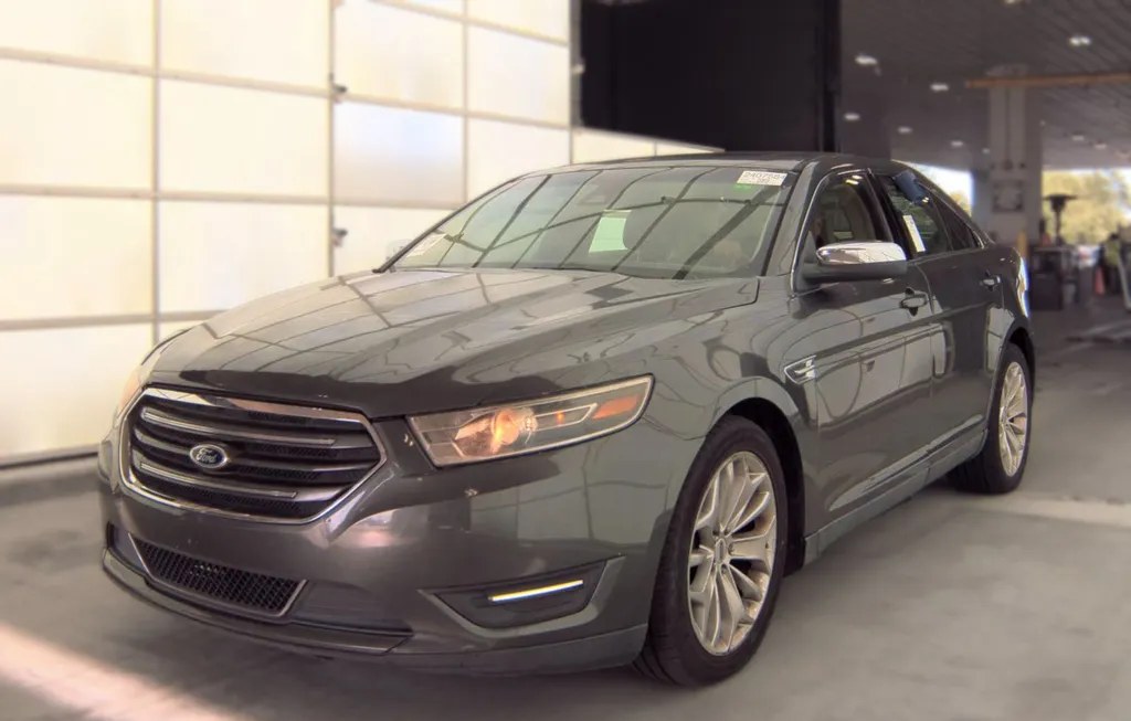 2017 FORD TAURUS LIMITED - 1