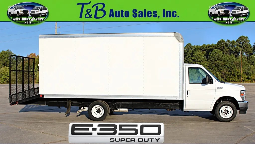 2023 FORD E-350 CUTAWAY DRW - 1
