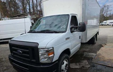 2024 FORD E-350 CUTAWAY DRW - 1