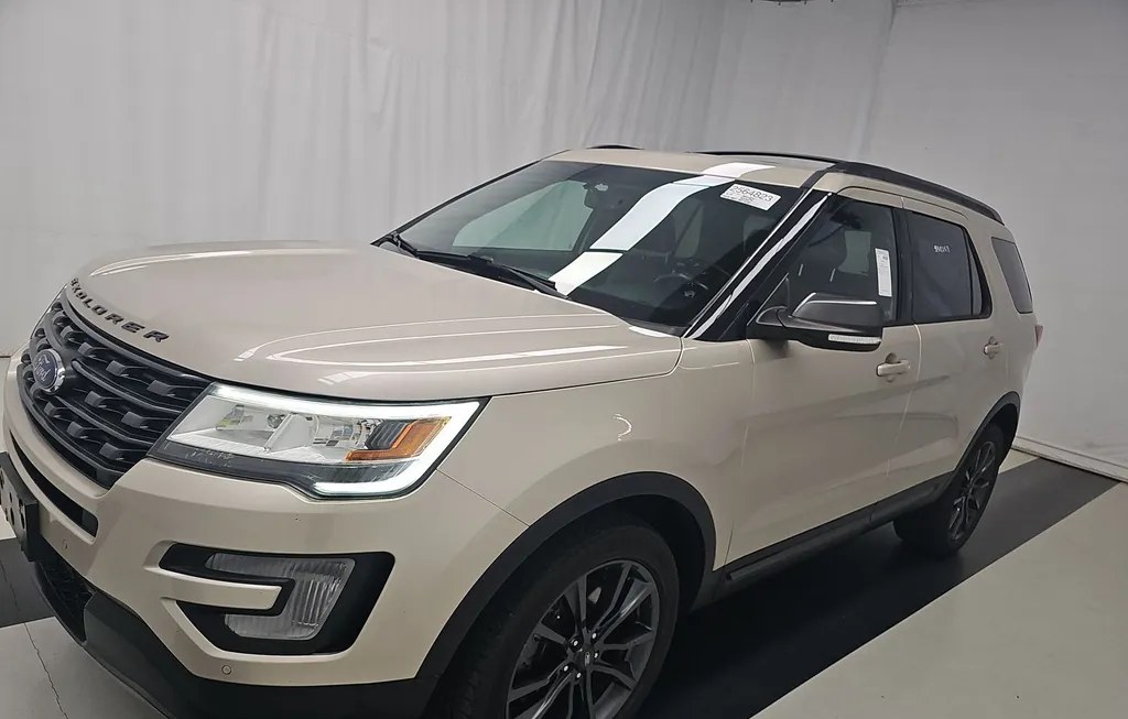 2017 FORD EXPLORER XLT - 1