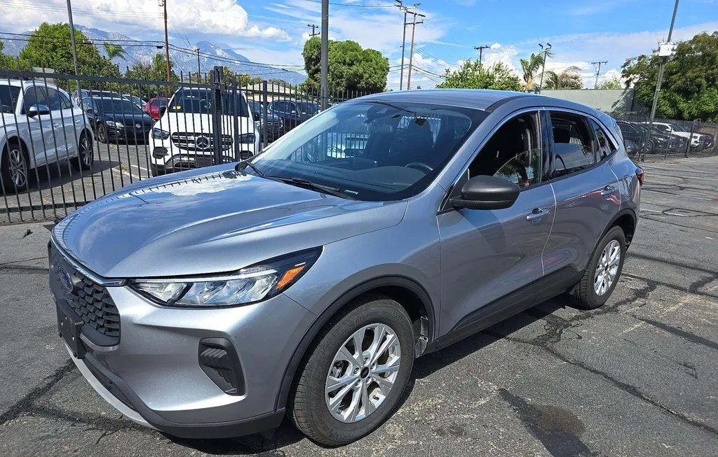 2023 FORD ESCAPE HYBRID ACTIVE - 1