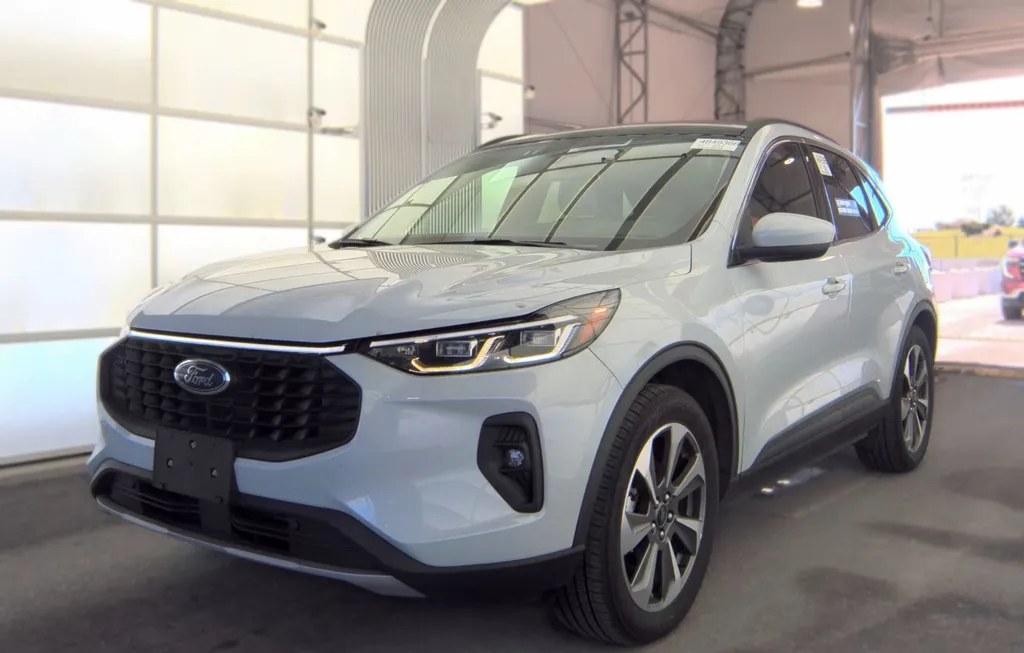 2025 FORD ESCAPE PLATINUM - 1