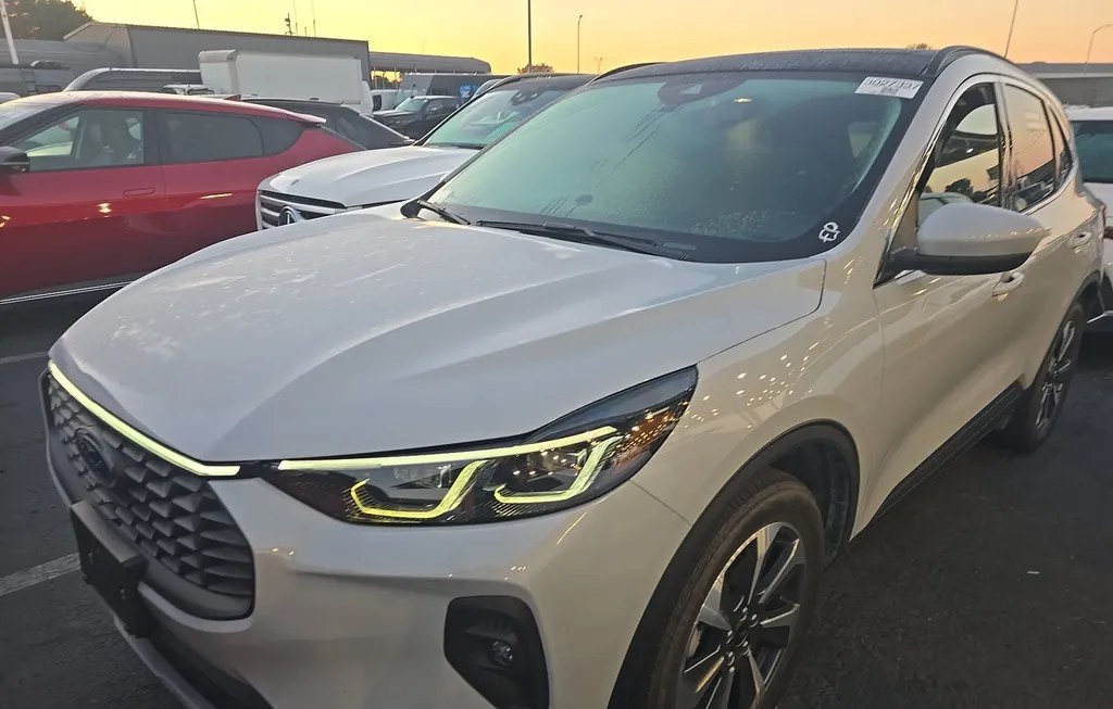 2025 FORD ESCAPE PLATINUM - 1