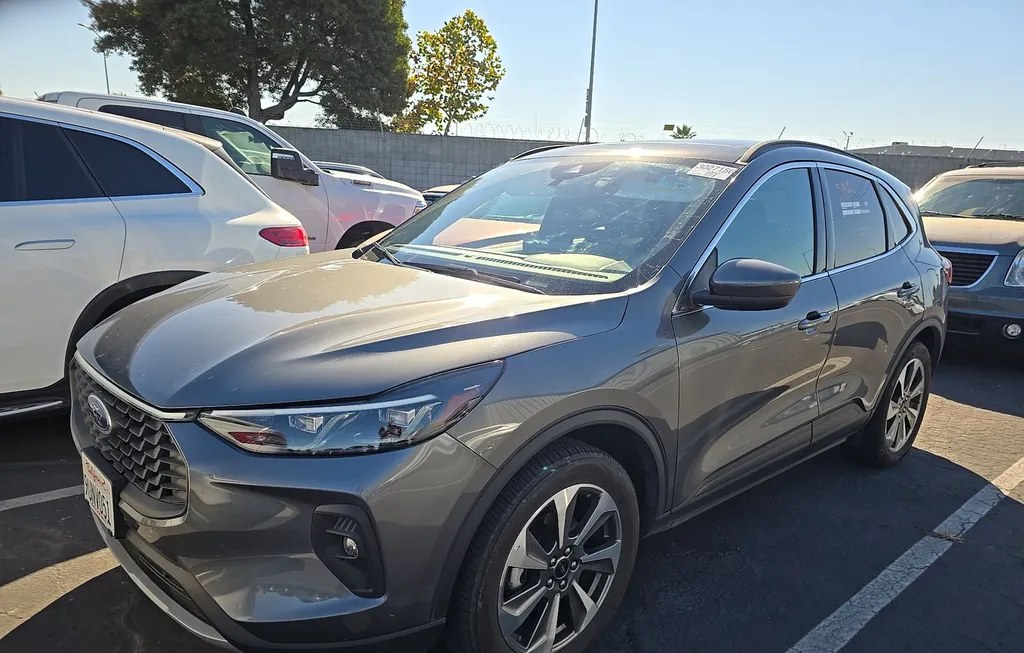 2025 FORD ESCAPE PLATINUM - 1