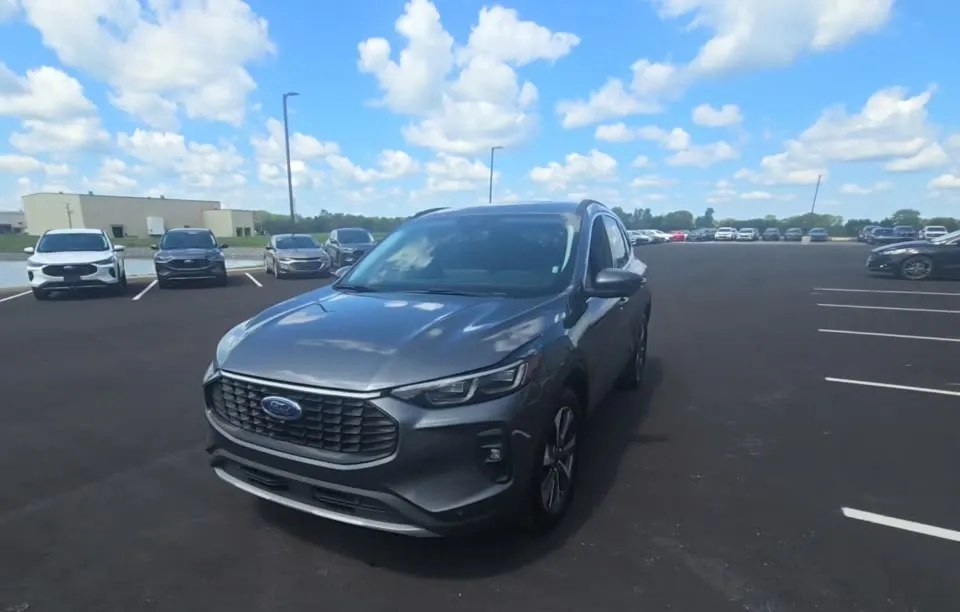 2024 FORD ESCAPE PLATINUM - 1