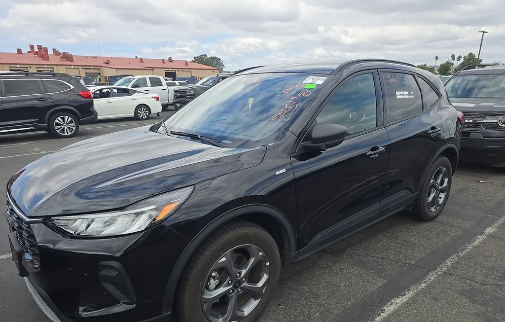 2025 FORD ESCAPE ST-LINE - 1
