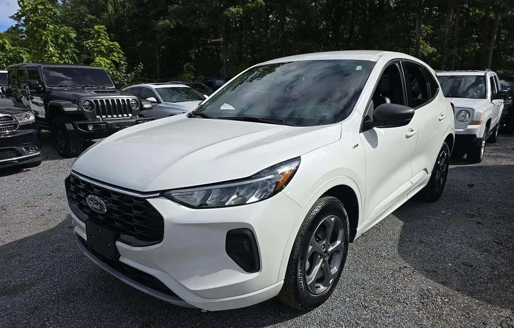2024 FORD ESCAPE ST-LINE - 1