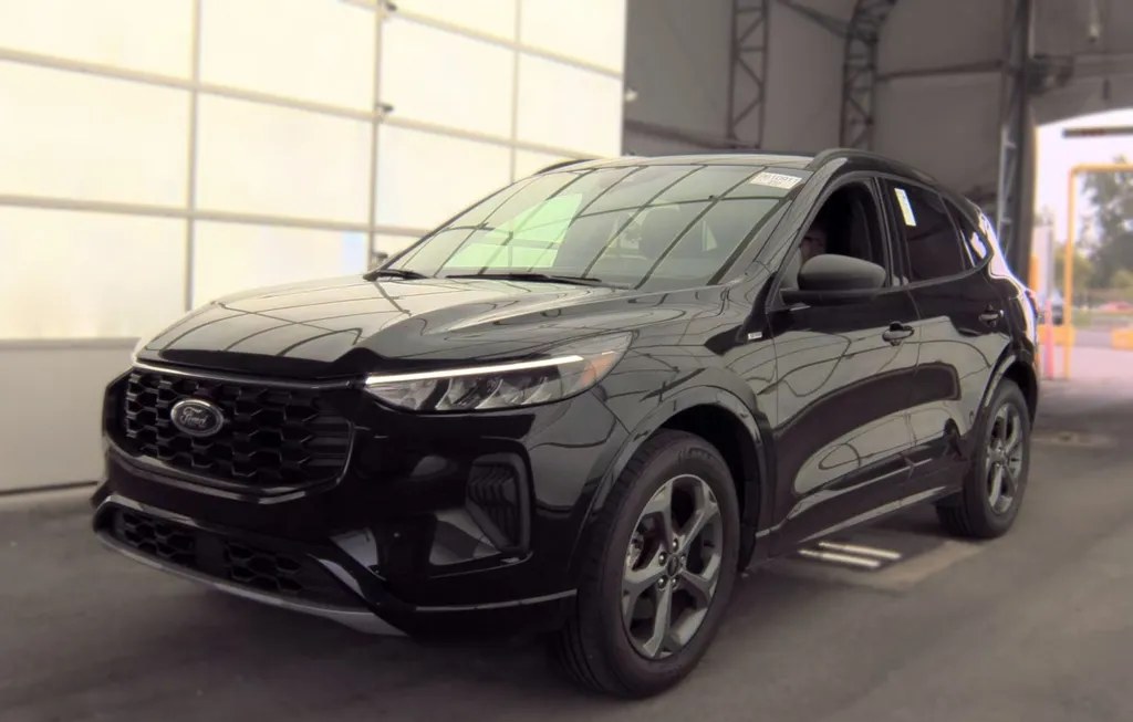 2024 FORD ESCAPE ST-LINE - 1