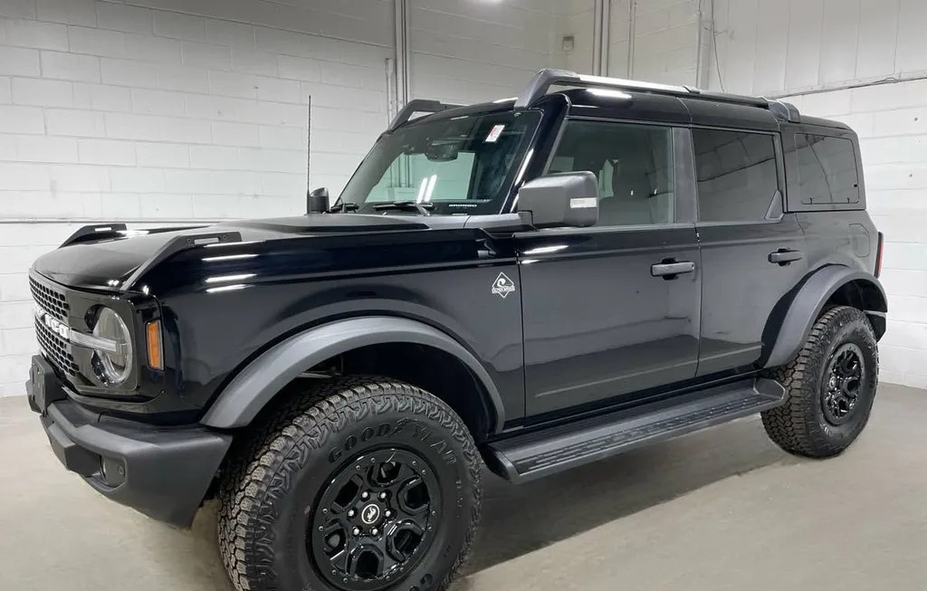 2025 FORD BRONCO OUTER BANKS - 1