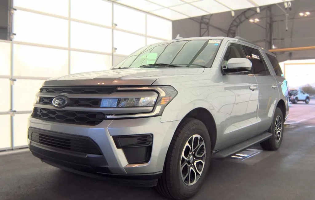 2024 FORD EXPEDITION XLT - 1