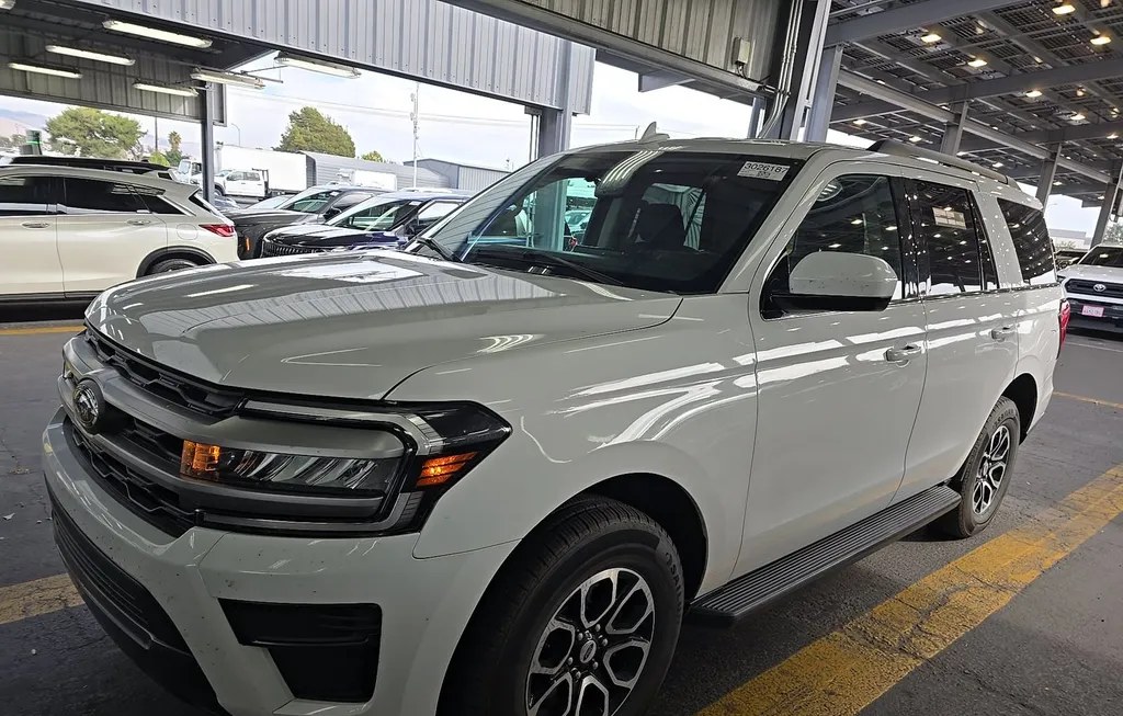 2024 FORD EXPEDITION XLT - 1