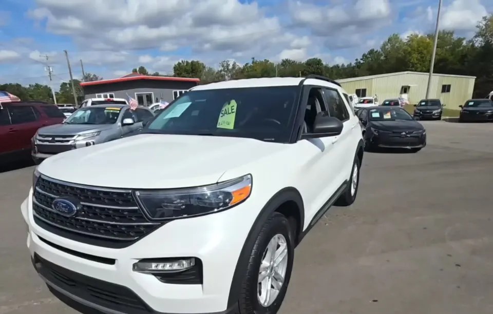 2023 FORD EXPLORER XLT - 1