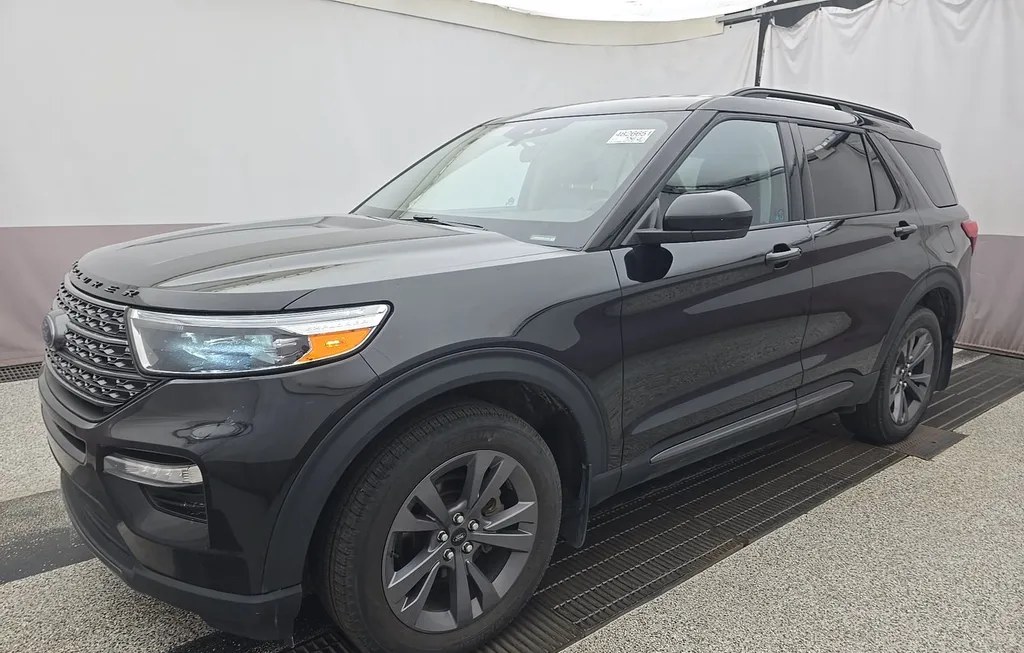 2023 FORD EXPLORER XLT - 1
