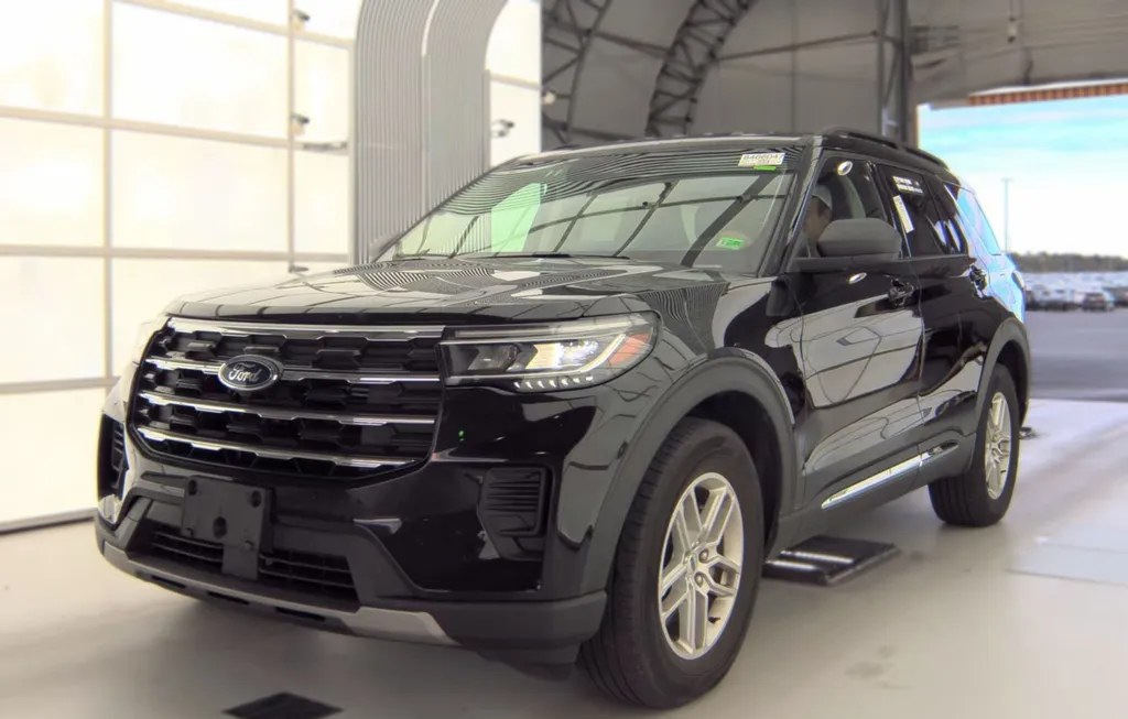 2025 FORD EXPLORER ACTIVE - 1