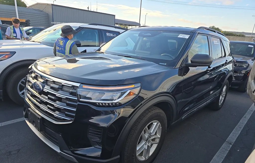2025 FORD EXPLORER ACTIVE - 1