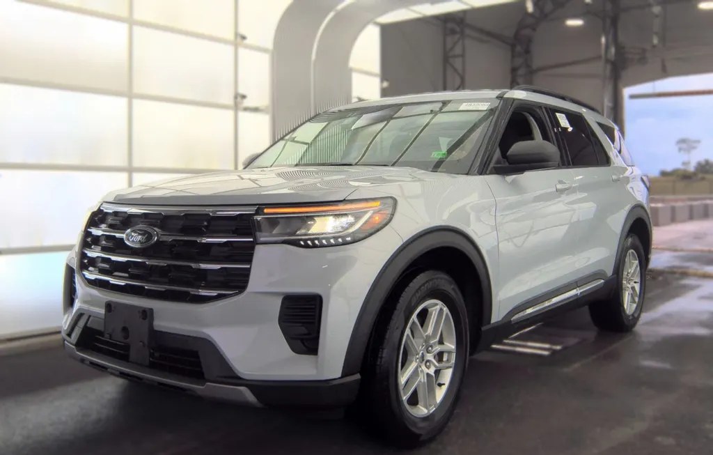 2025 FORD EXPLORER ACTIVE - 1