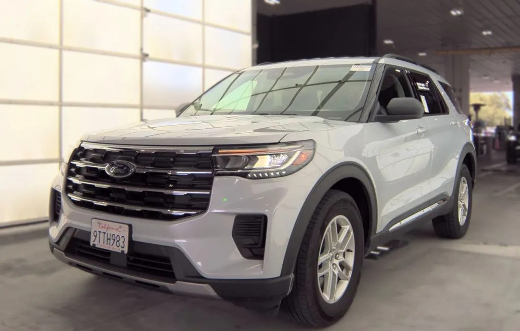 2025 FORD EXPLORER ACTIVE - 1